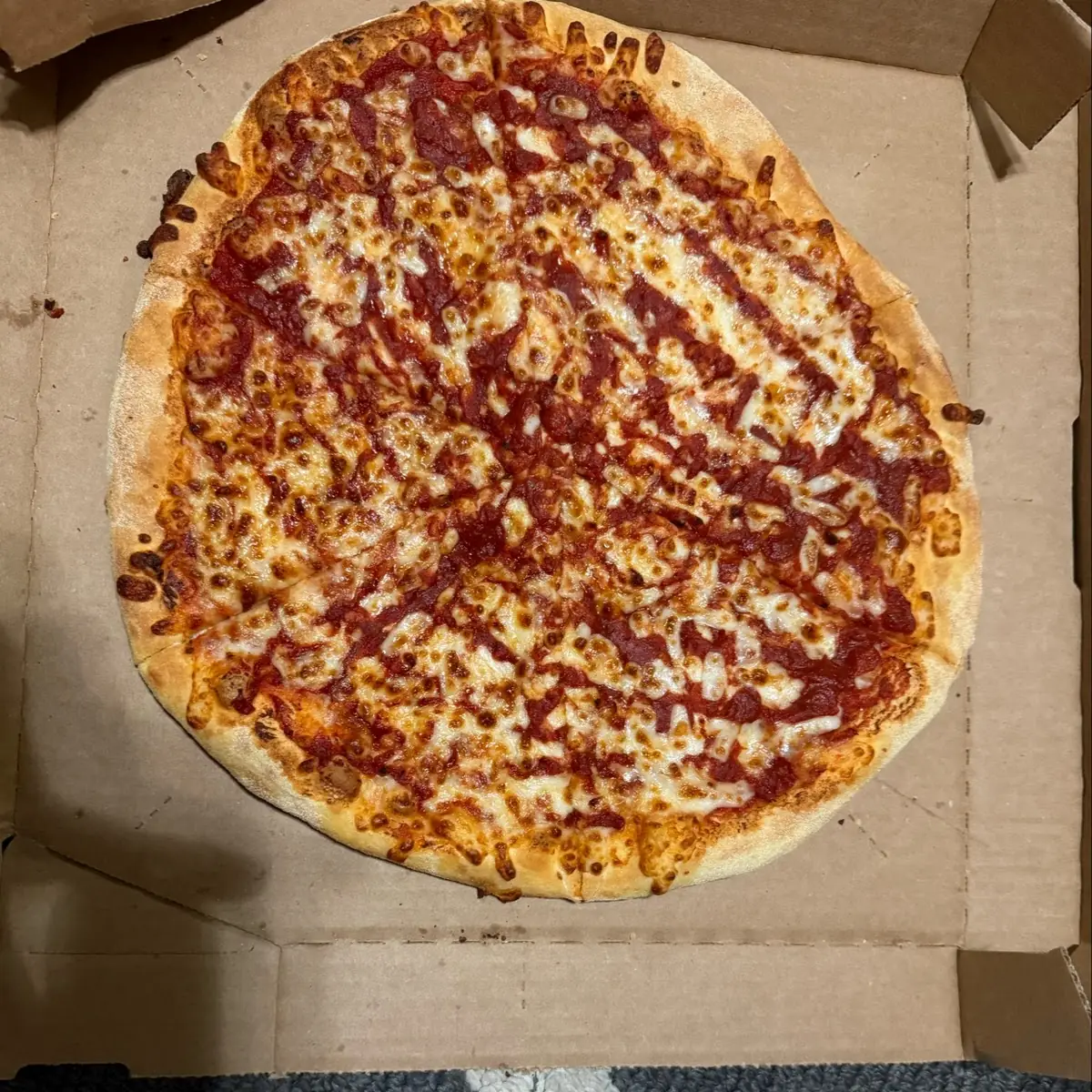 Cheesy Pizza with Buffalo Sauce