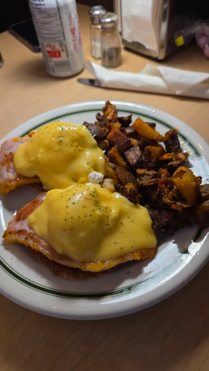Highlights, Passmores Diner