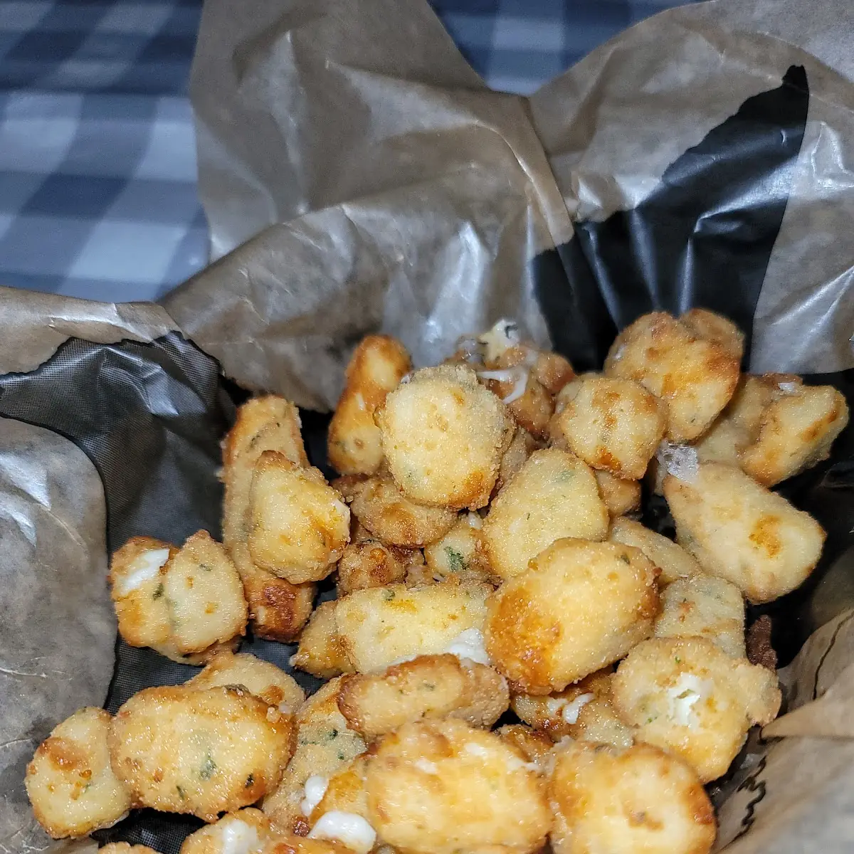 Garlic Cheese Balls