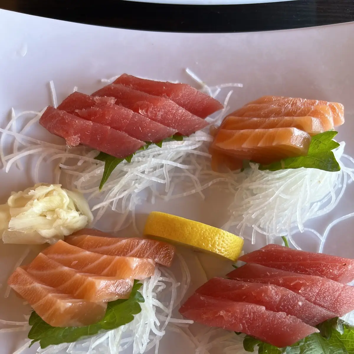 Sashimi Deluxe Platter
