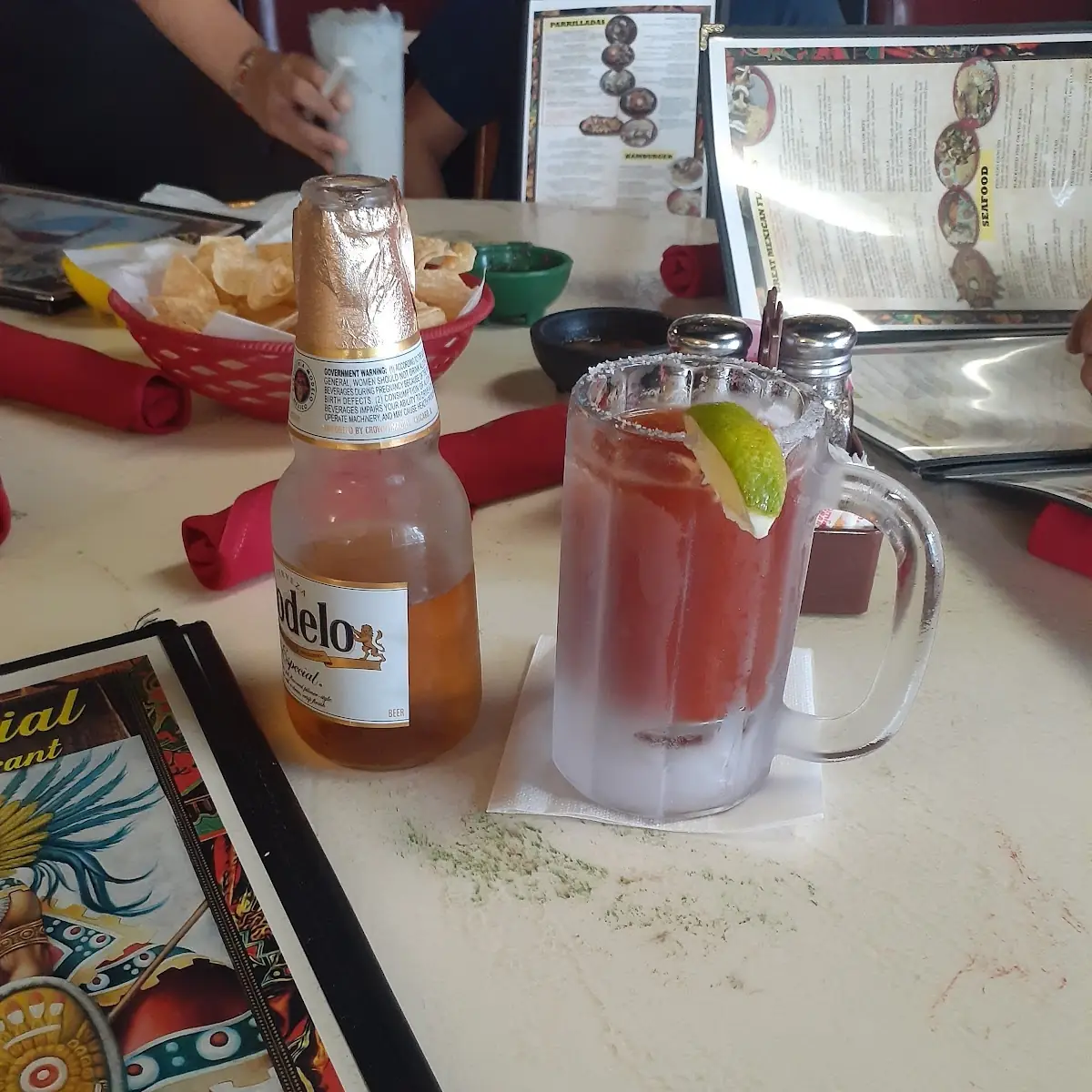 Modelo Michelada