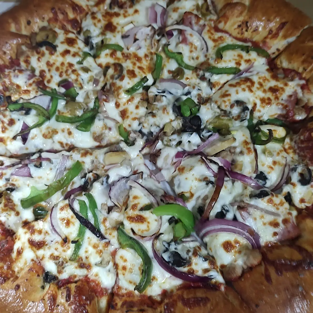 Stuffed Crust Supreme Pizza