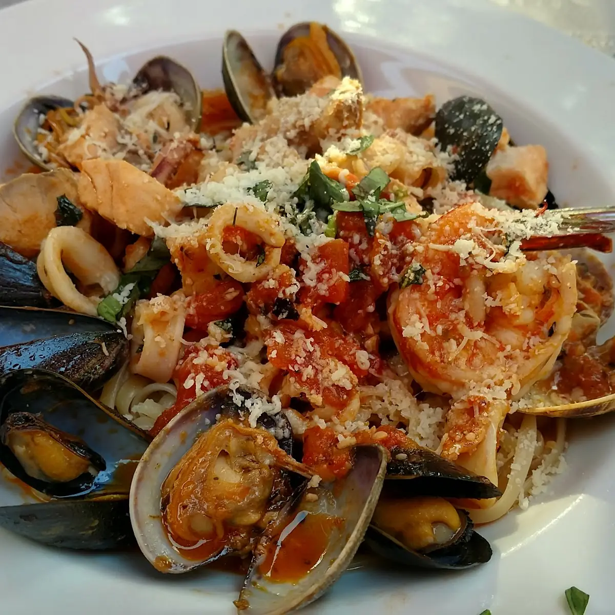 Seafood Linguini
