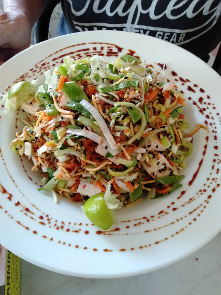 Vegan Thai Salad, Maroochy Bridge Hotel
