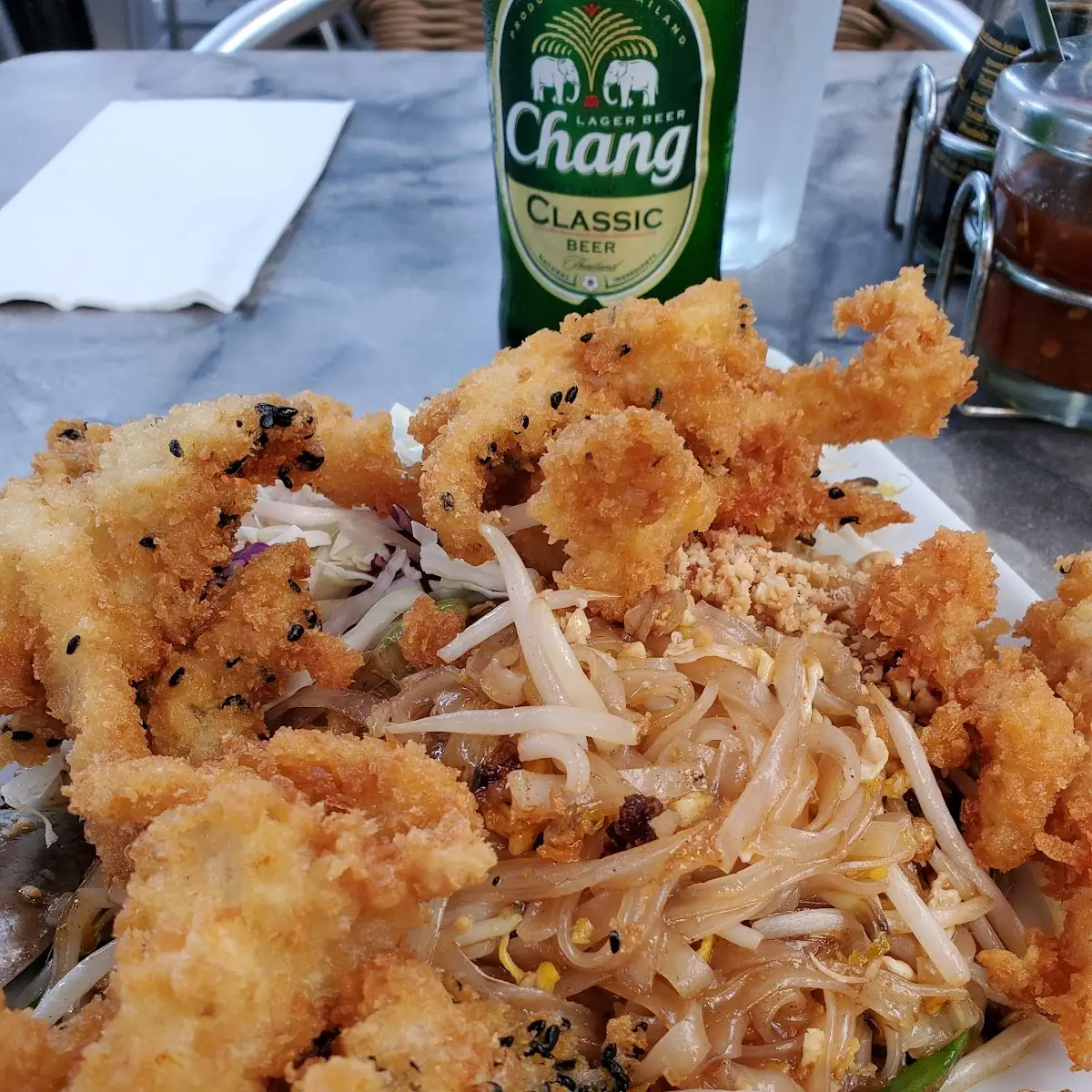 Crispy Chicken Pad Thai