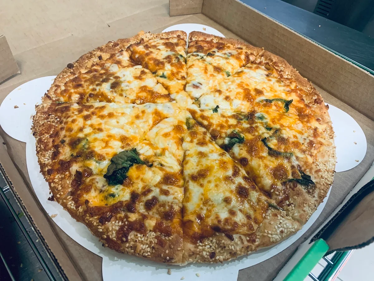 Three Cheese Spinach Pizza