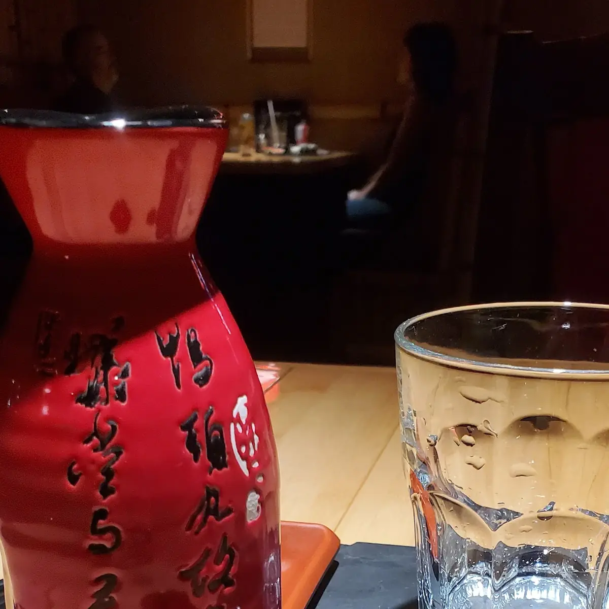 Saké, Sushi World Restaurant