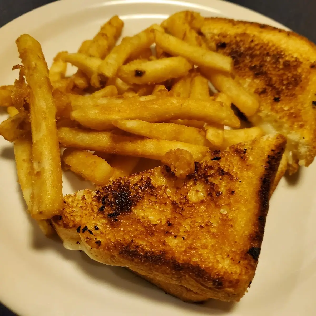 Grilled Cheese & Fries