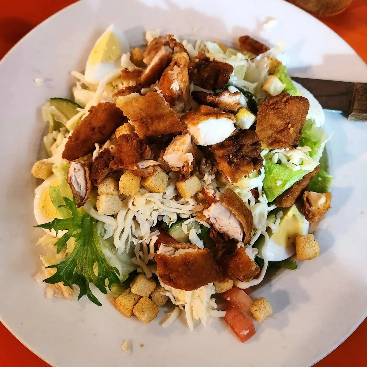 Crispy Chicken Salad Deluxe
