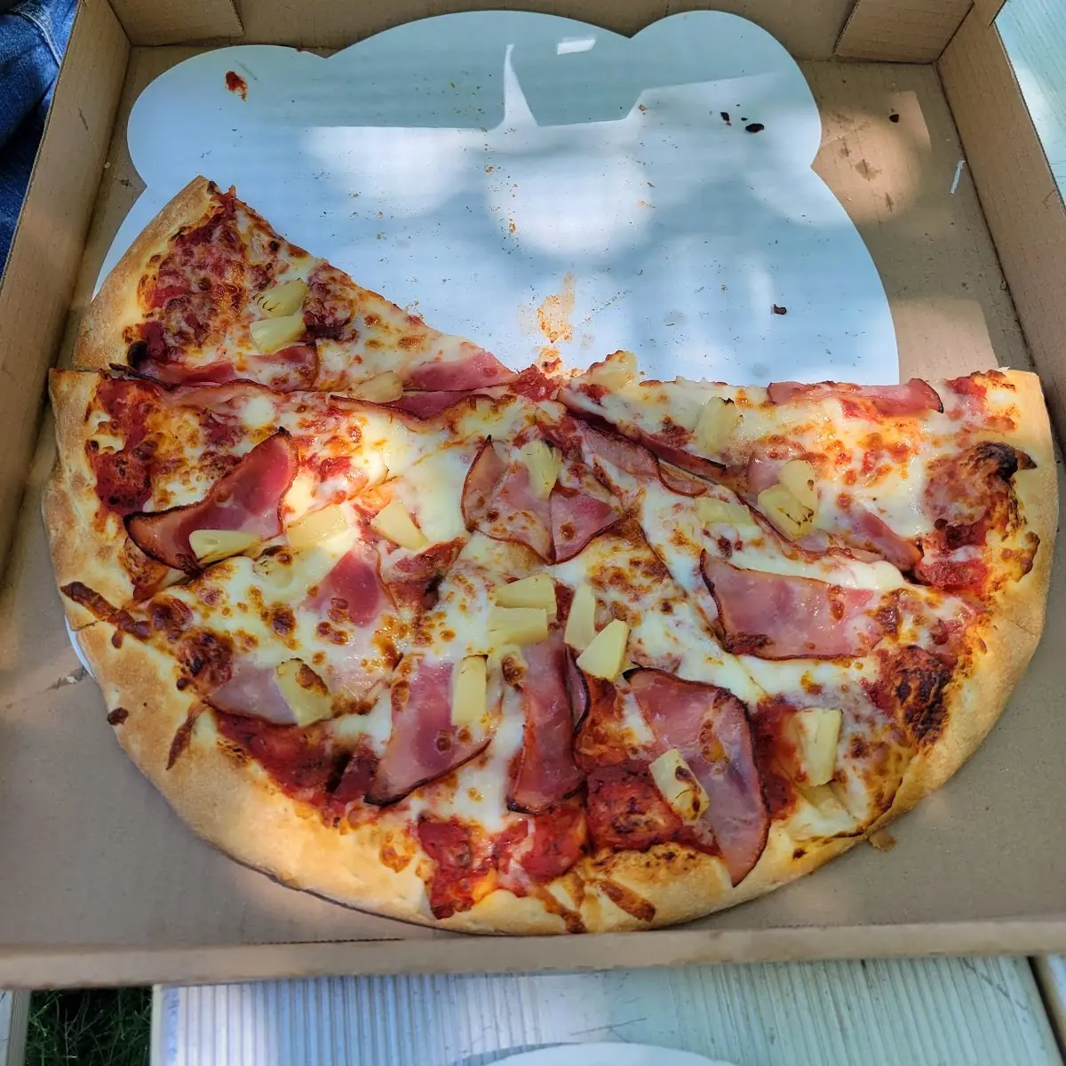 Hawaiian Pizza