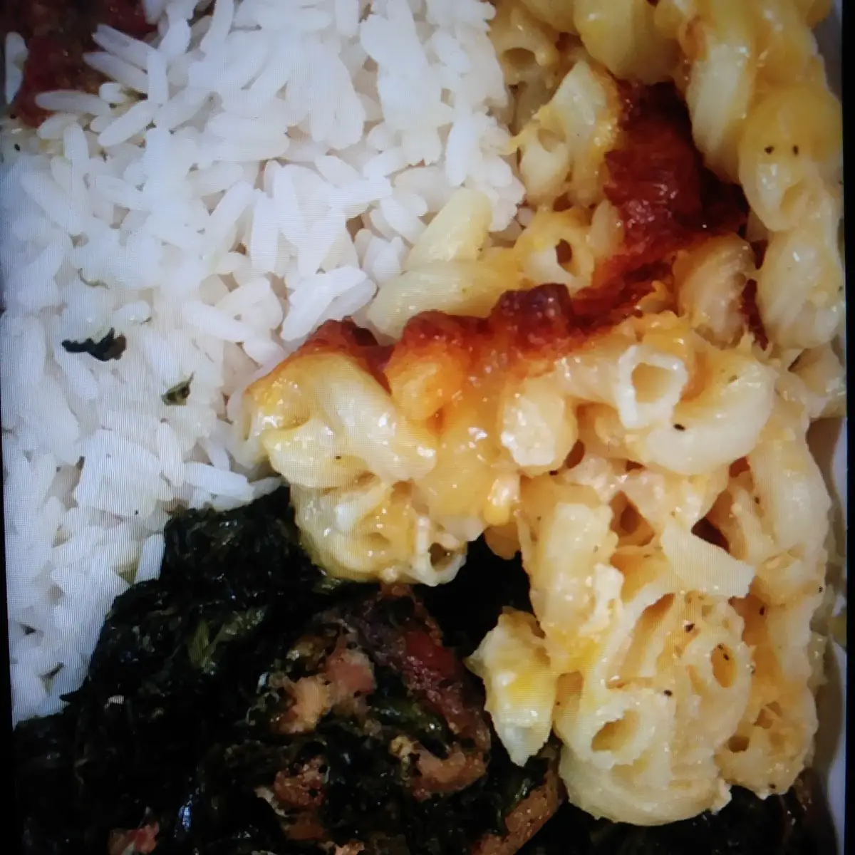 Spinach w White Rice & Mac & Cheese