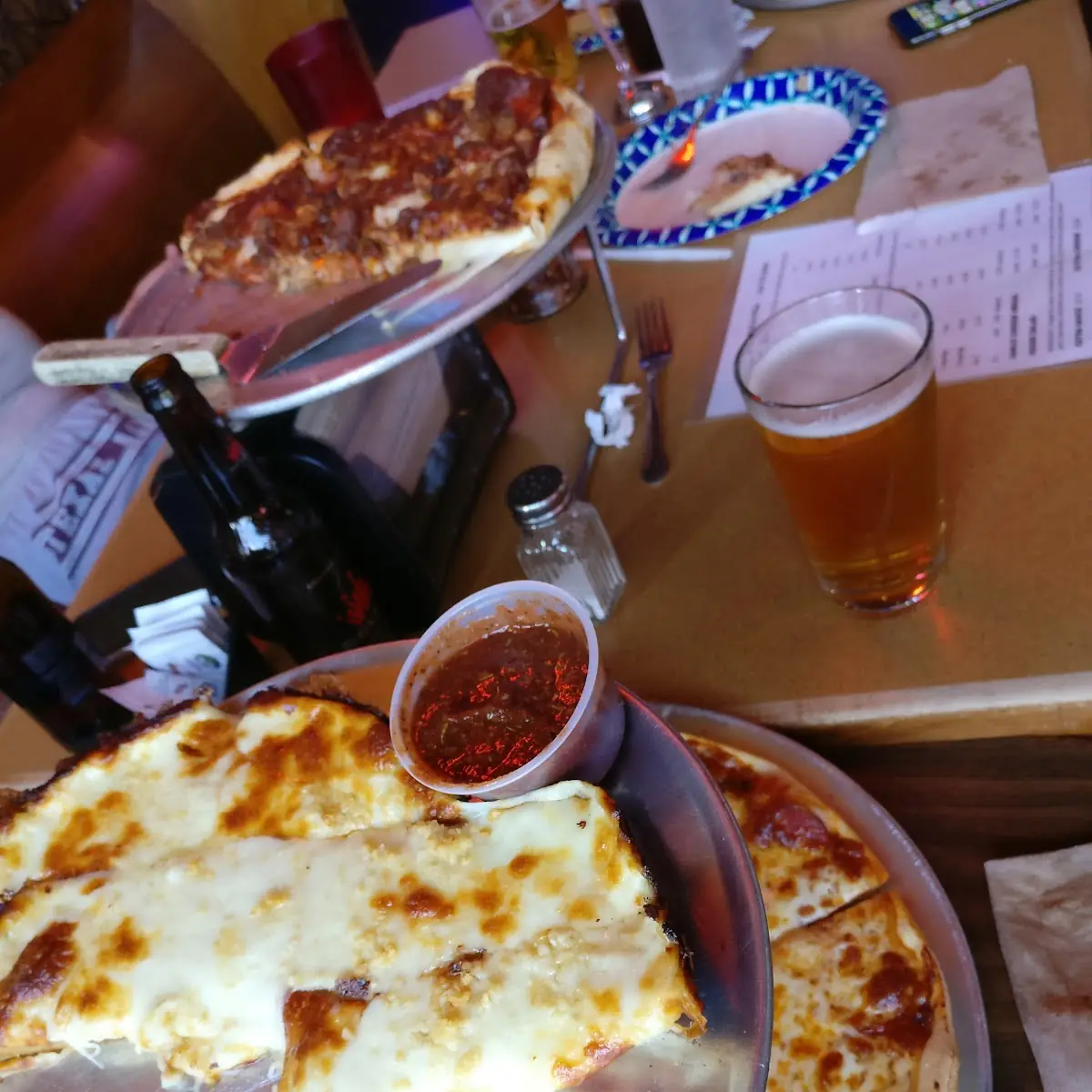 Cheesy Garlic Bread & Pepperoni Pizza
