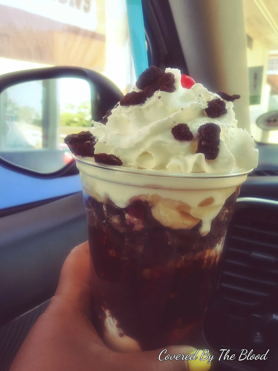 Brownie Sundae