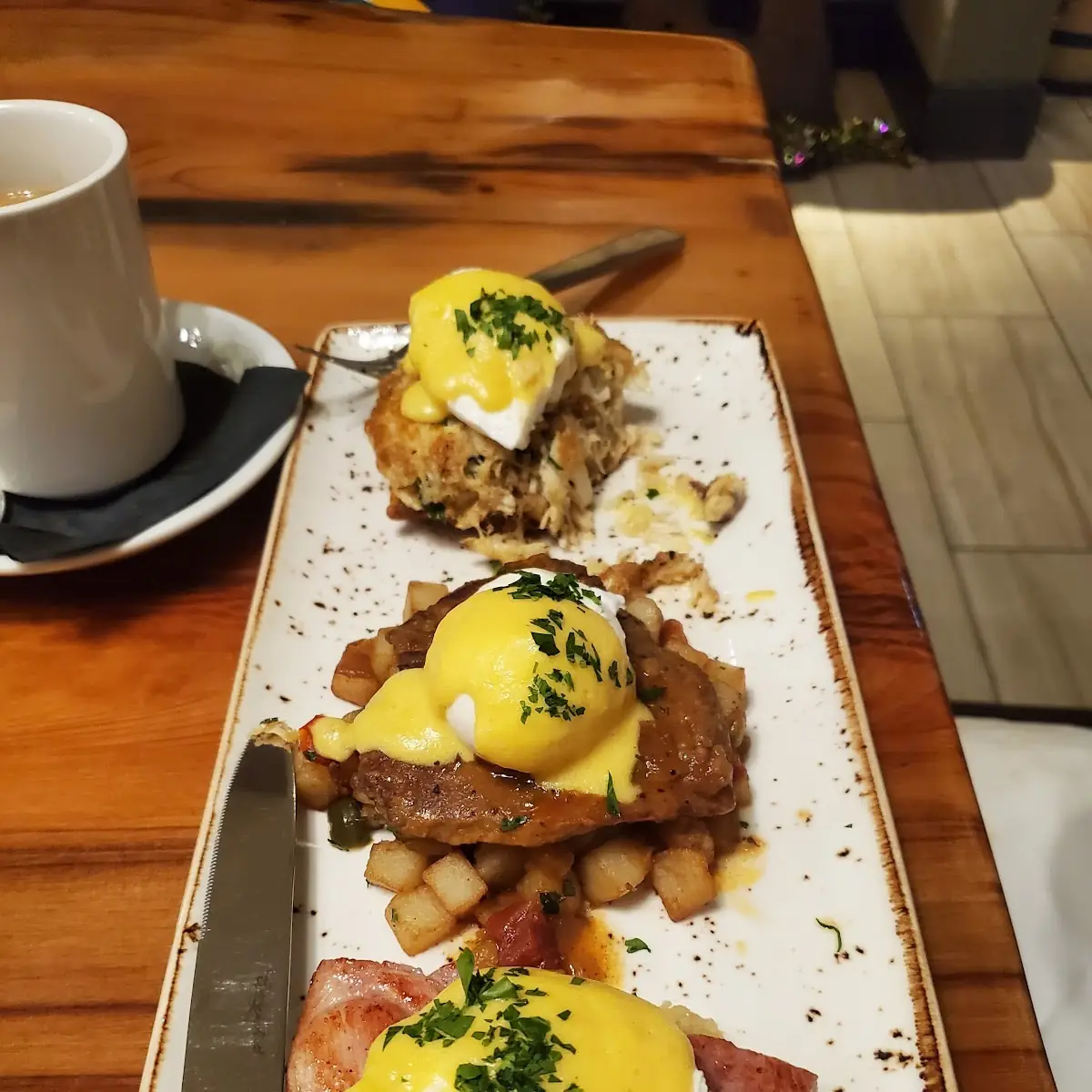 Crab Cake Benedict