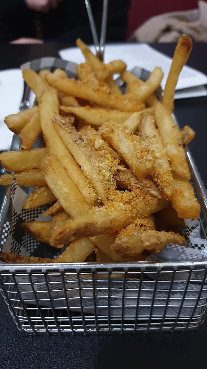Basket of Fries GF V, The Goods Shed