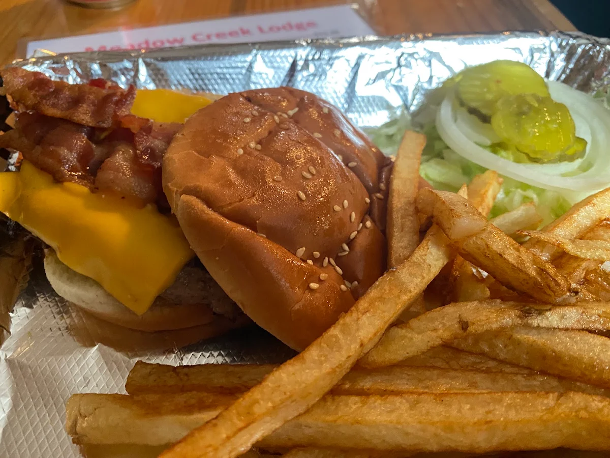 Bacon Cheeseburger