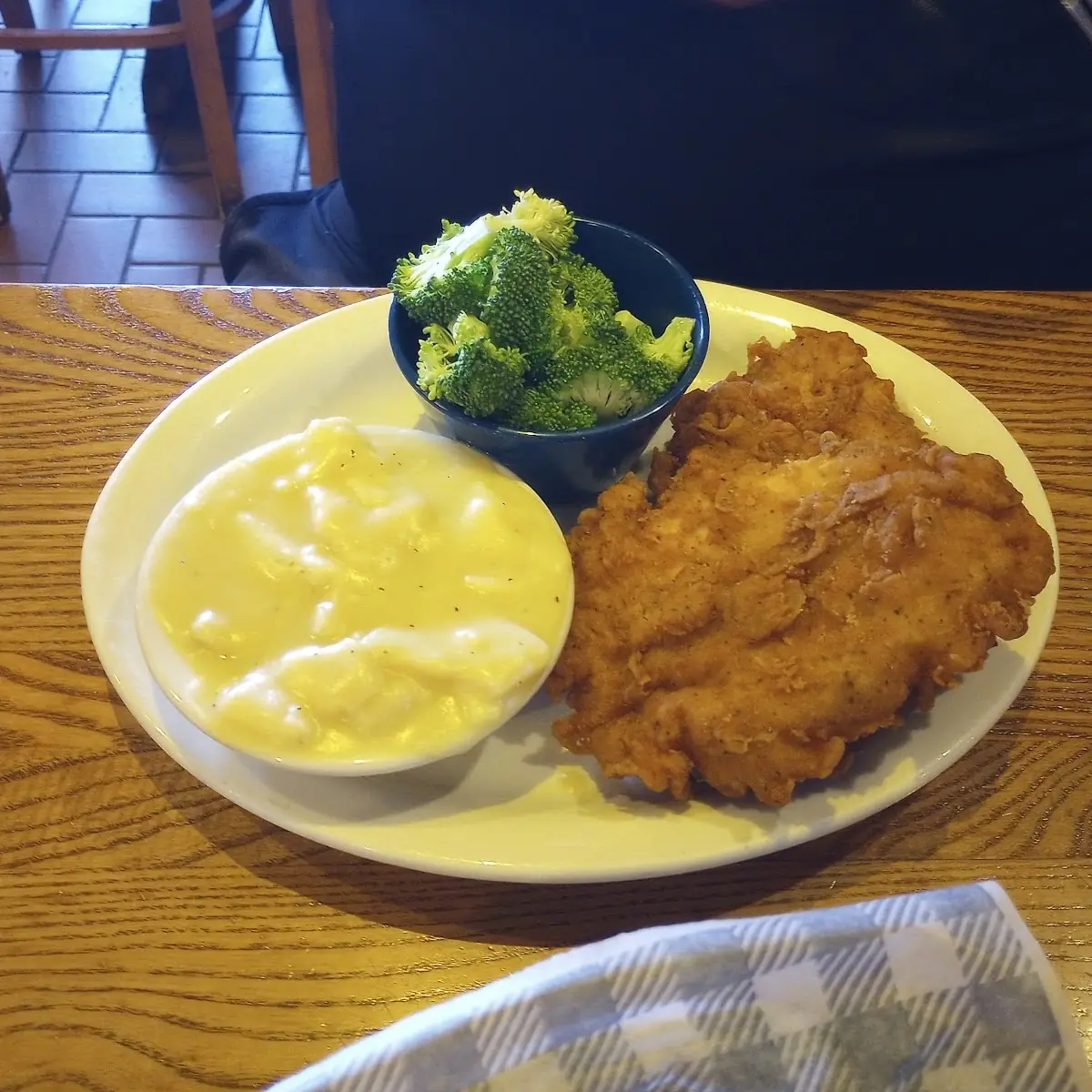 Chicken Broccoli ckn N Dumplins
