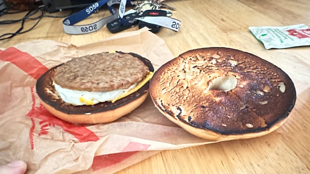 Bagel B E L T, Tim Hortons