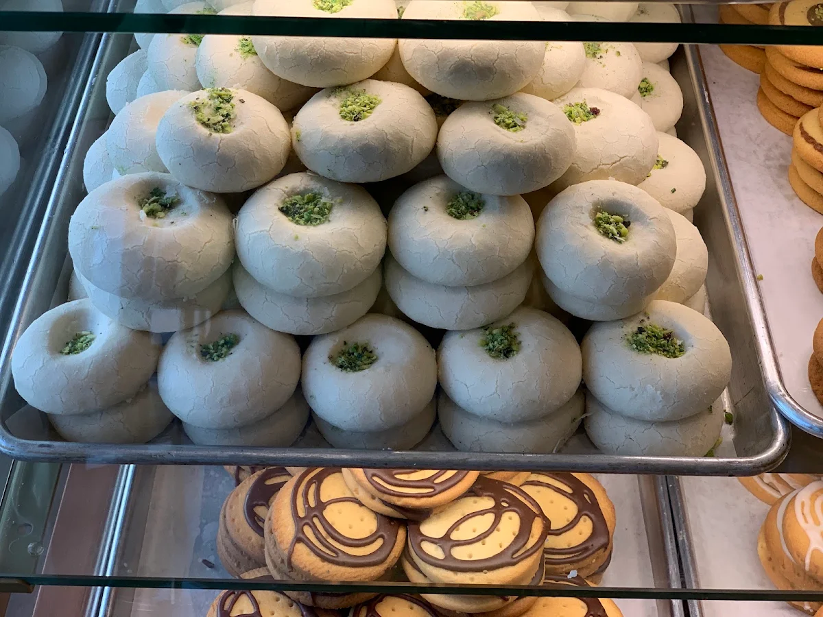 Highlights, Basir Azizi Bakery
