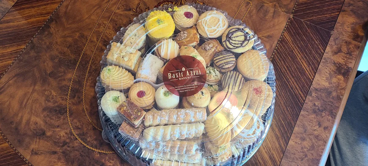 Platers Assortrd Cokies, Basir Azizi Bakery
