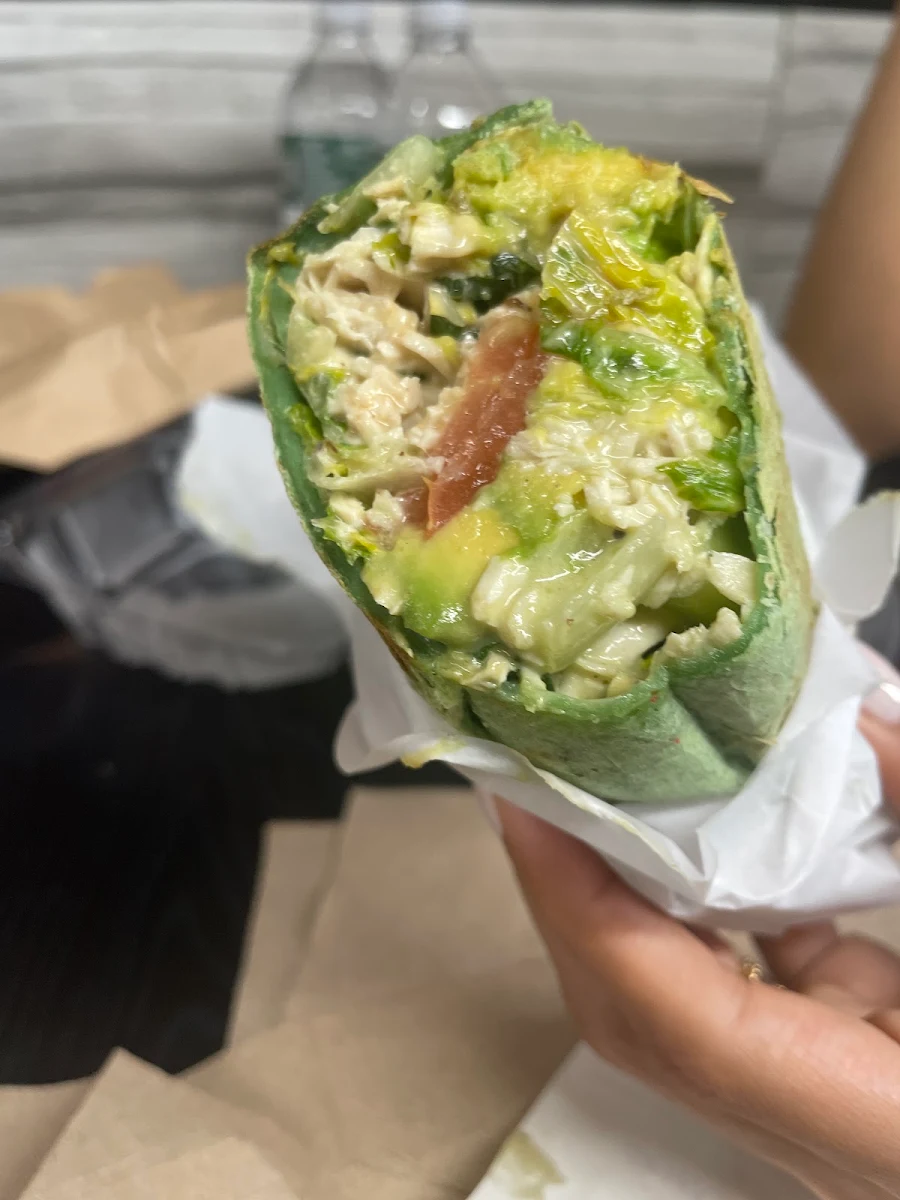 Cali Chicken Wraps