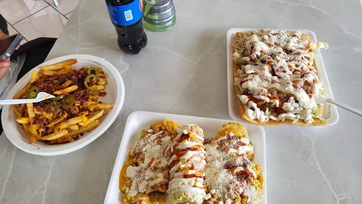 Elote Loco Papa's Con Tocino