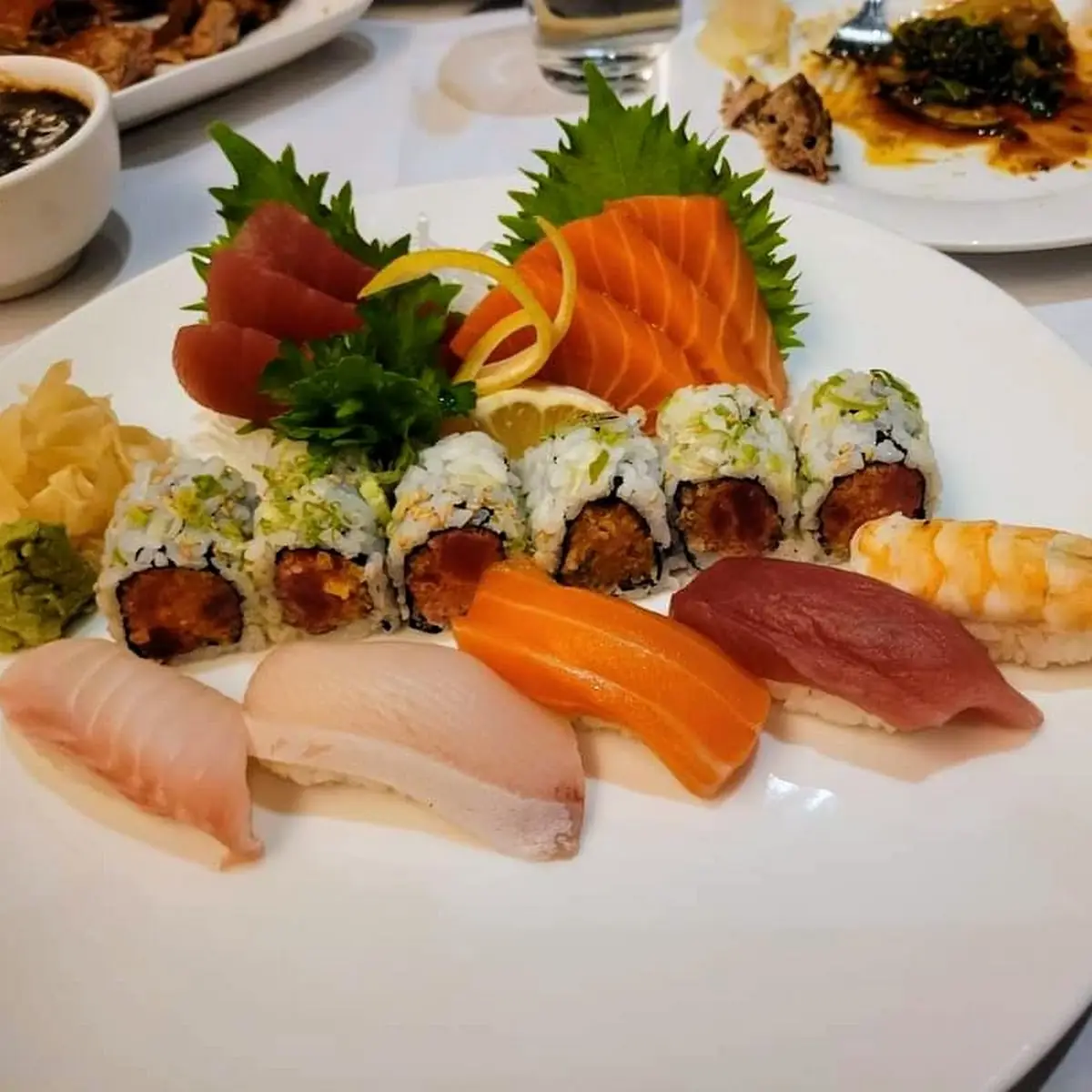 Sushi & Sashimi
