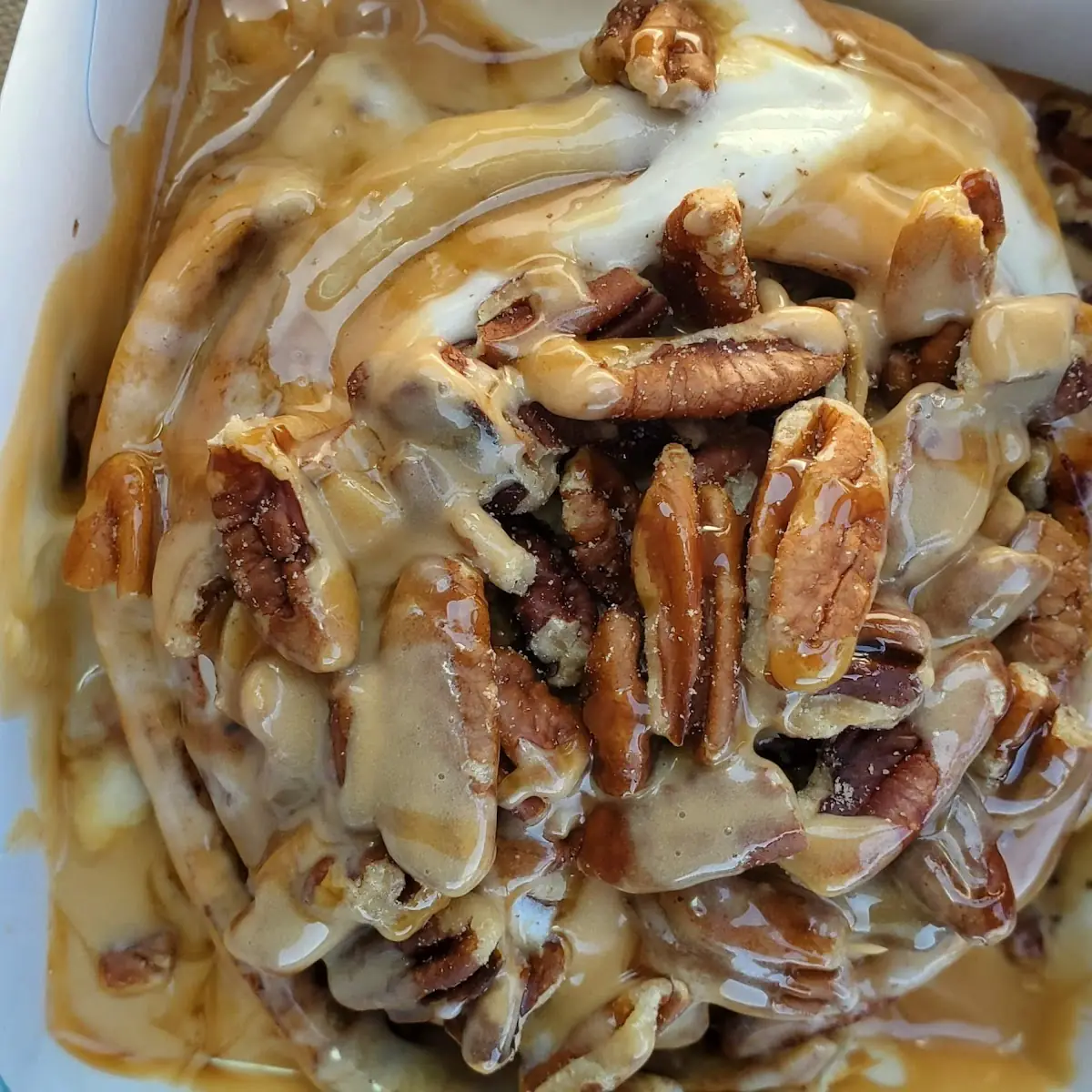 Pecan Cinnamon Bun