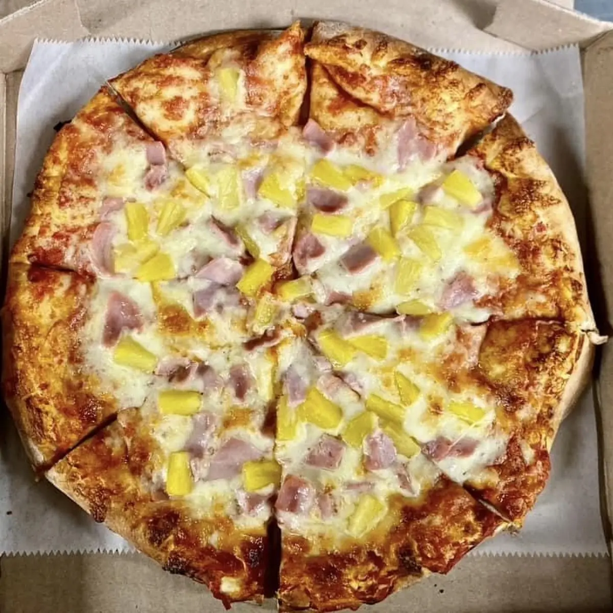 Hawaiian Pizza