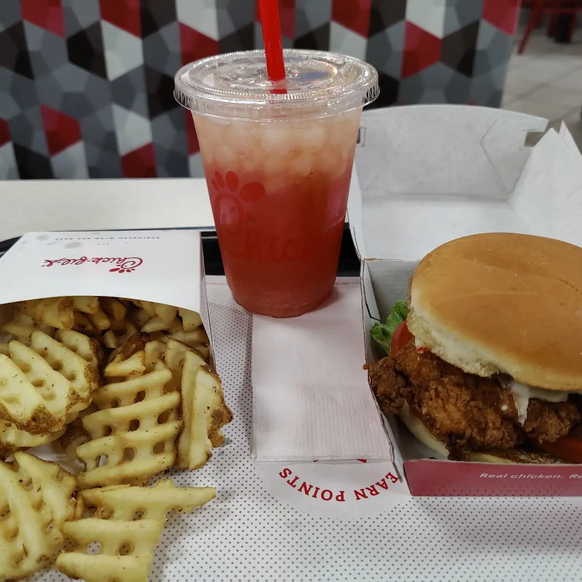 Spicy Deluxe Chicken Sandwich Combo