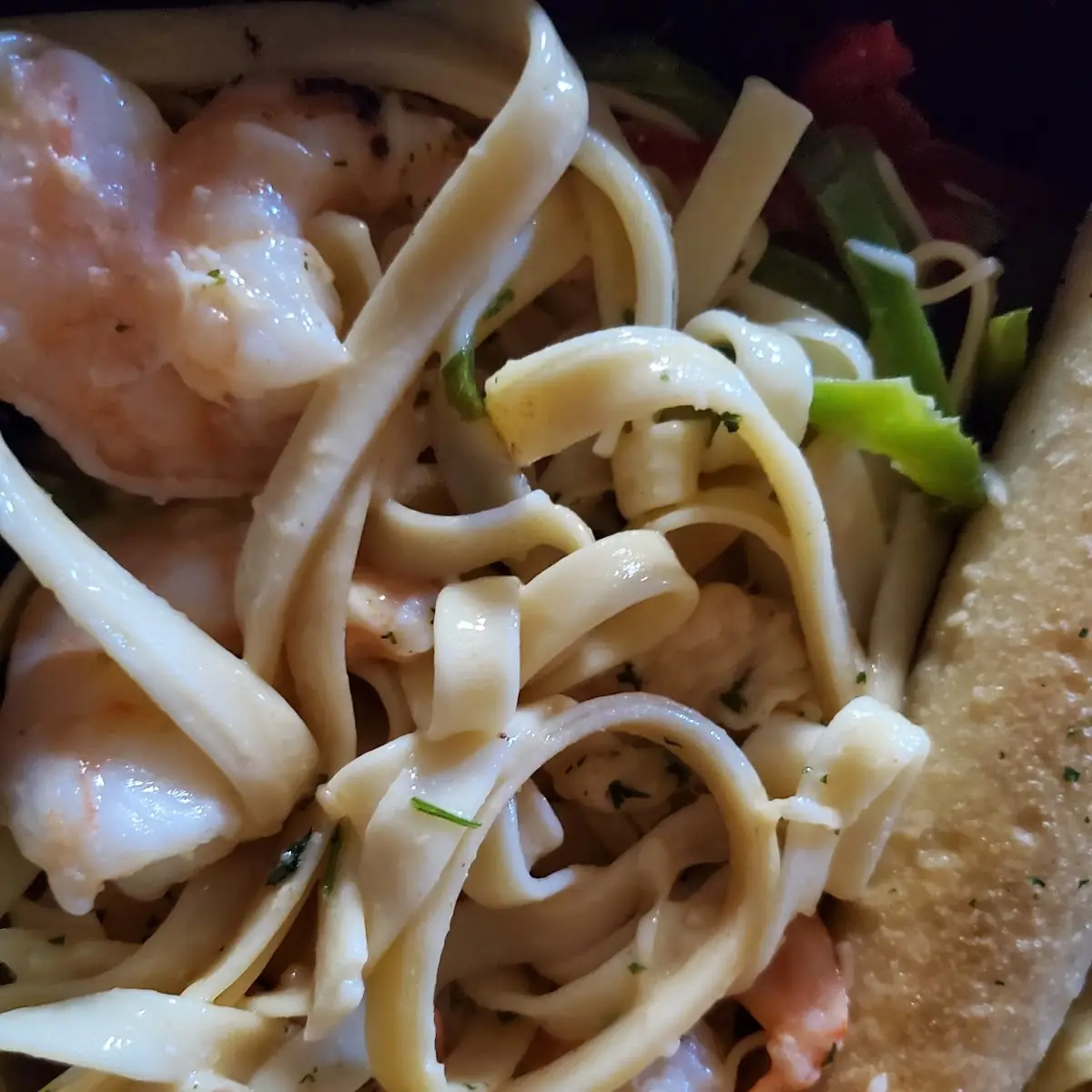 Shrimp Alfredo Pasta