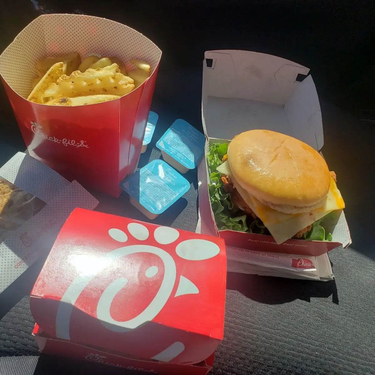 Spicy Chicken Deluxe Meal