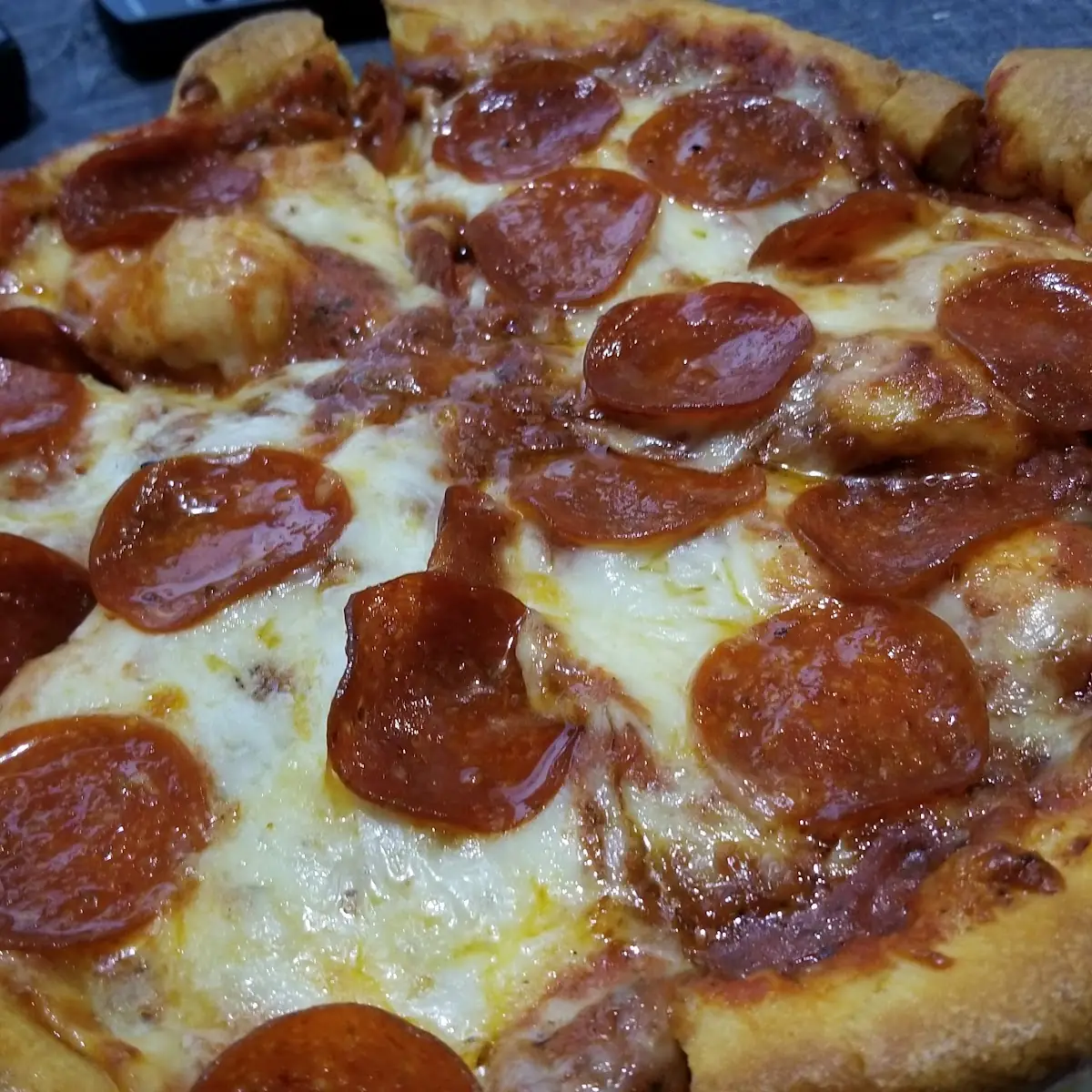 Pepperoni Pan Pizza