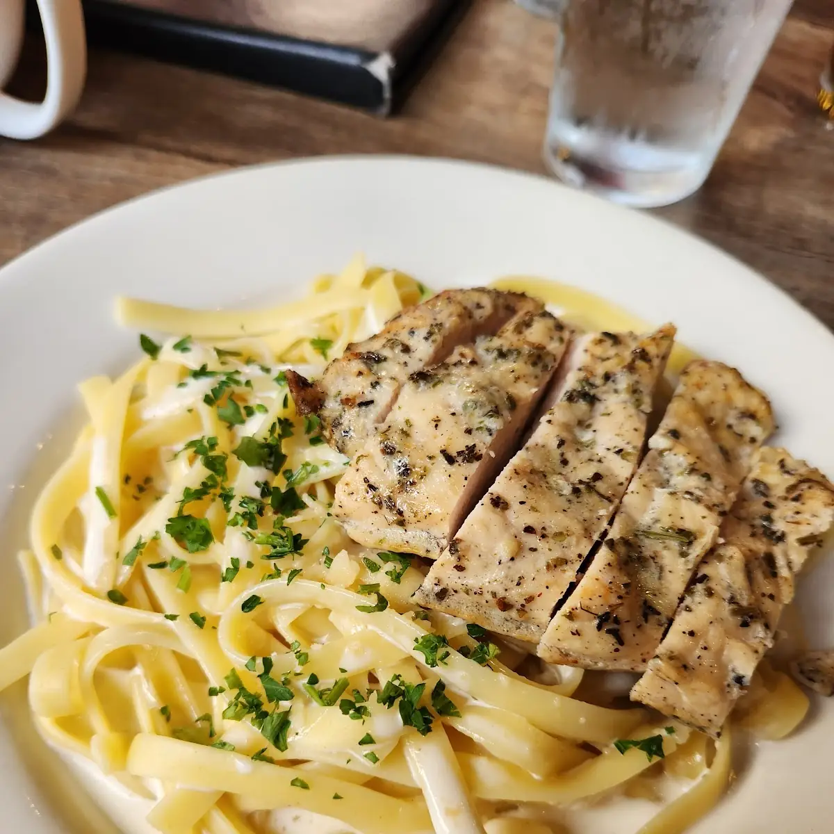 Chicken Fettuccini Alfredo