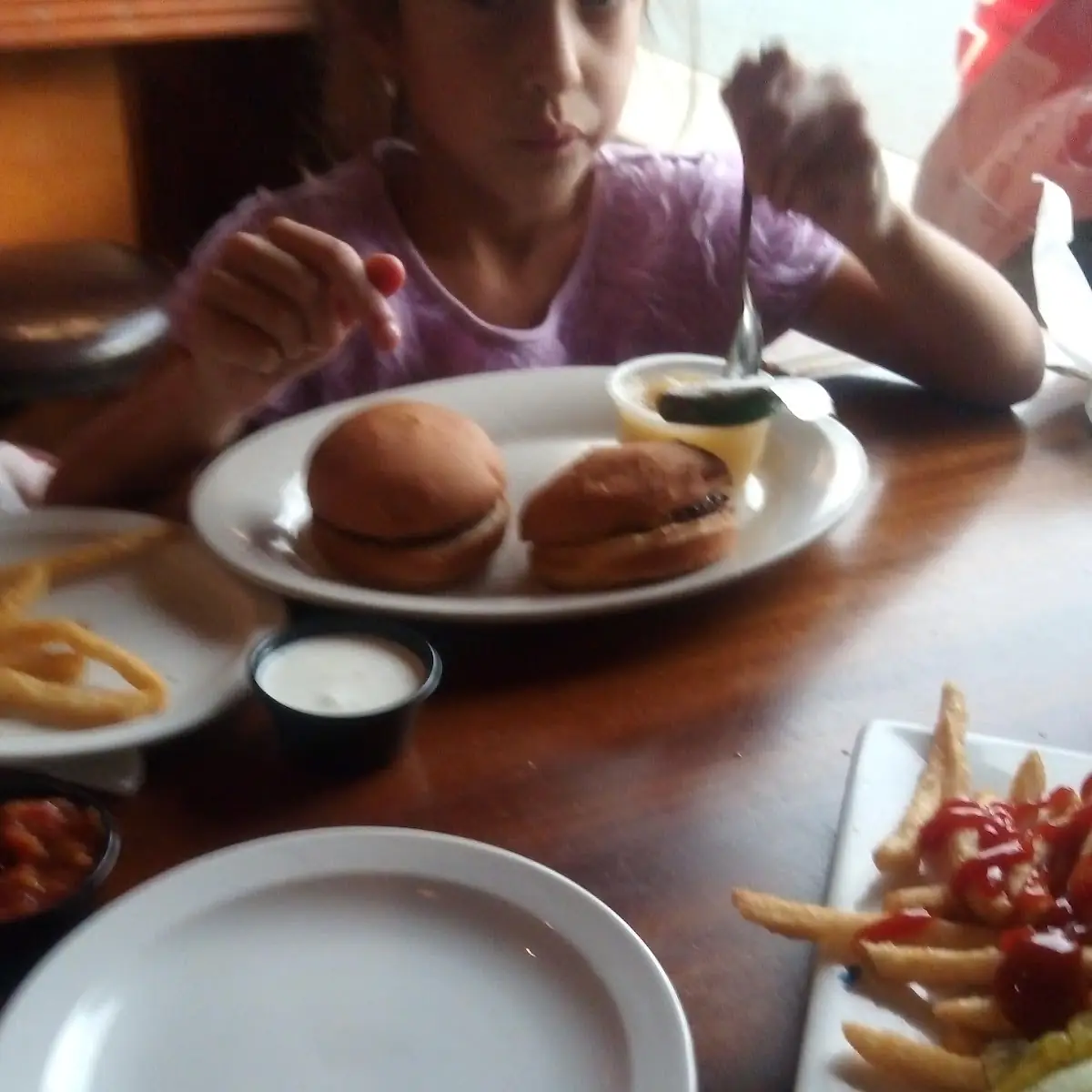 Kids Cheeseburger