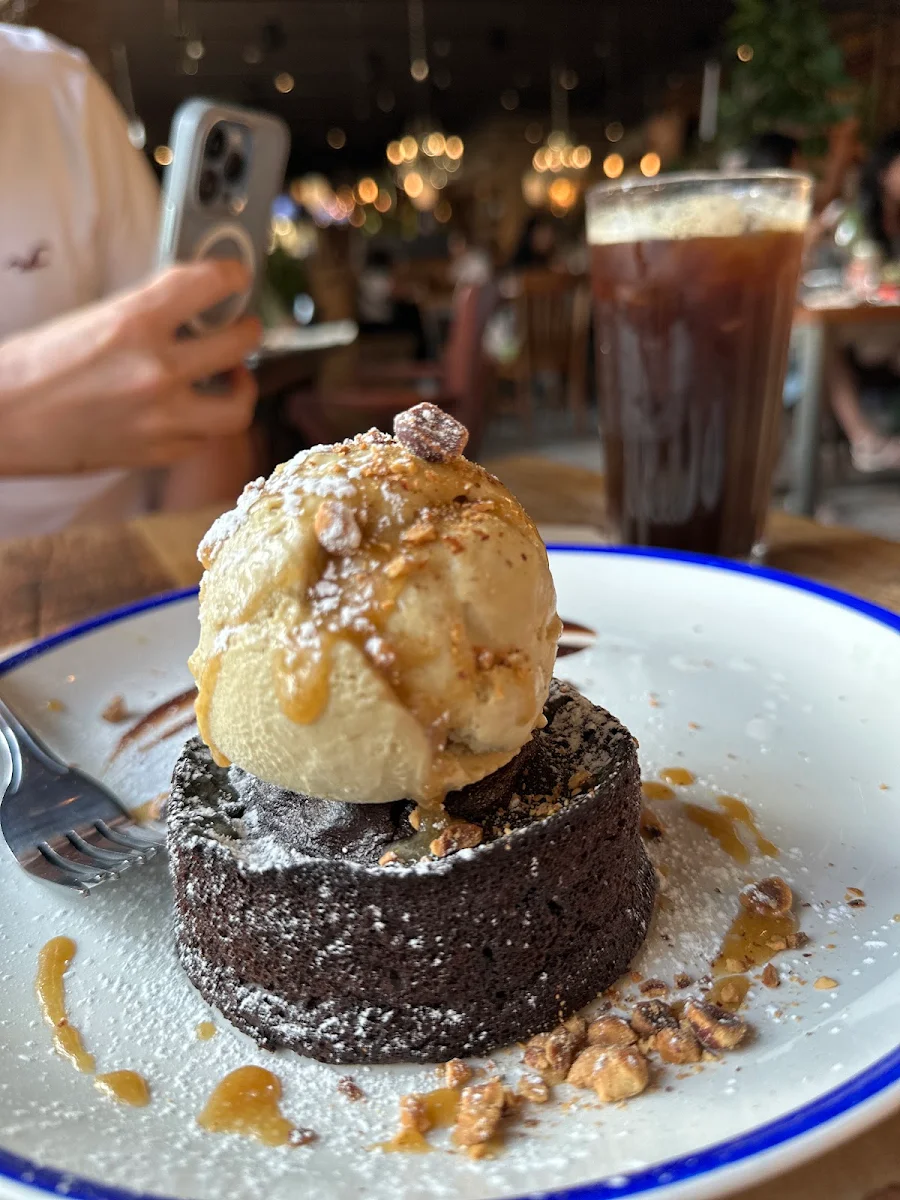 Hazelnut Chocolate Cake, Scaddabush Italian Kitchen & Bar Don Mills