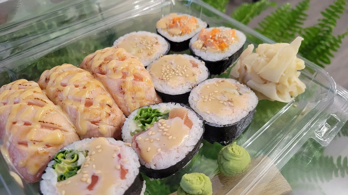 Salmon Poke