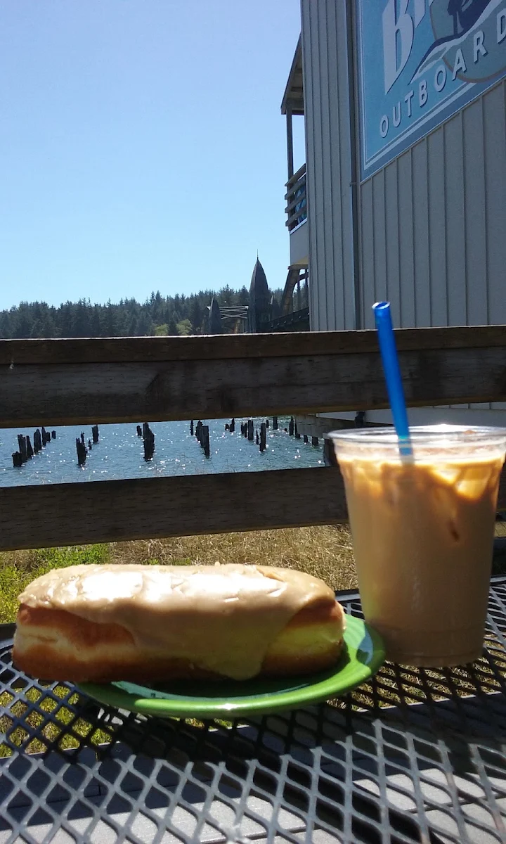 Latte & Donut