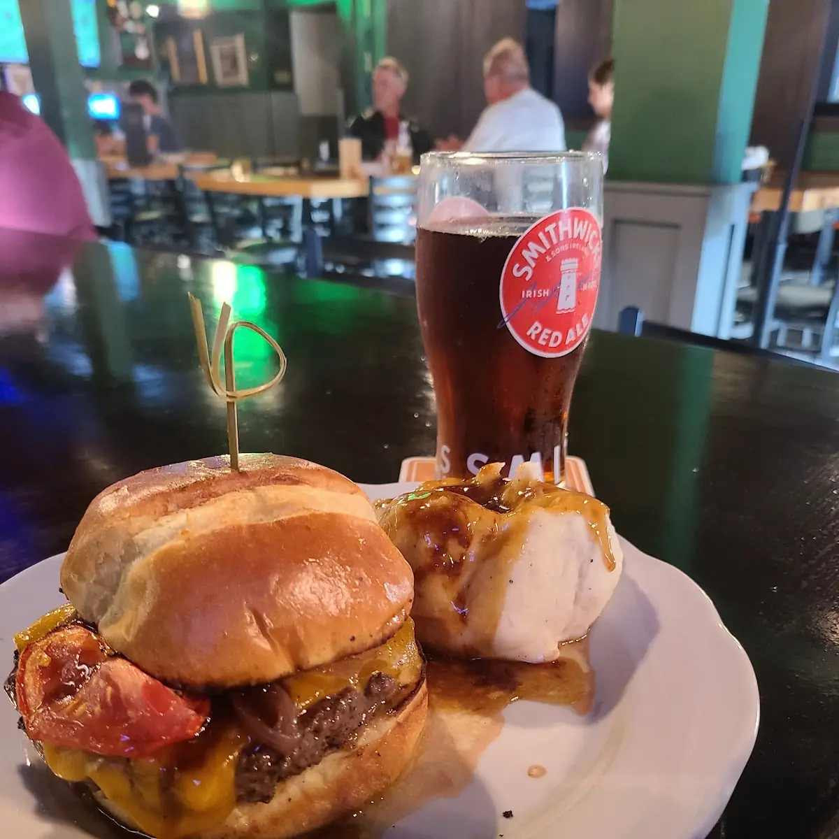 Tavern Burger