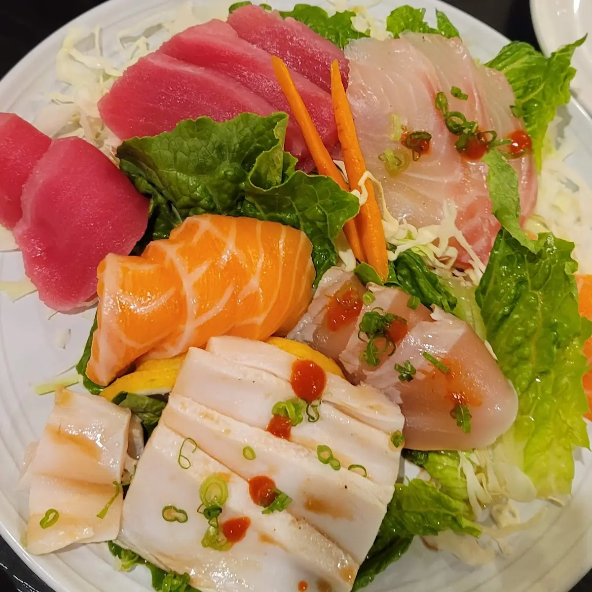 Sashimi Deluxe 30 Pieces