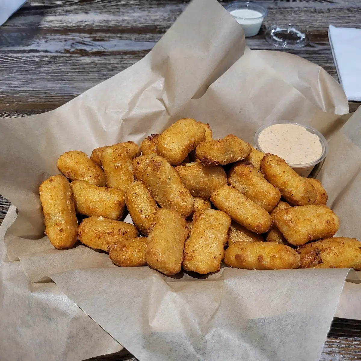 Mac N ' Cheese Bites
