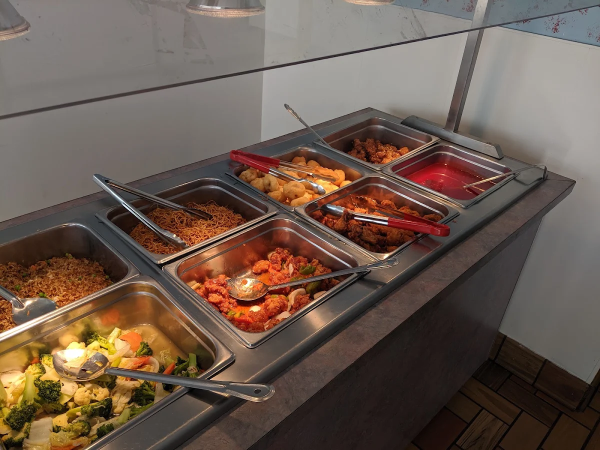 Buffet Noodles, Comodo Chinese Restaurant