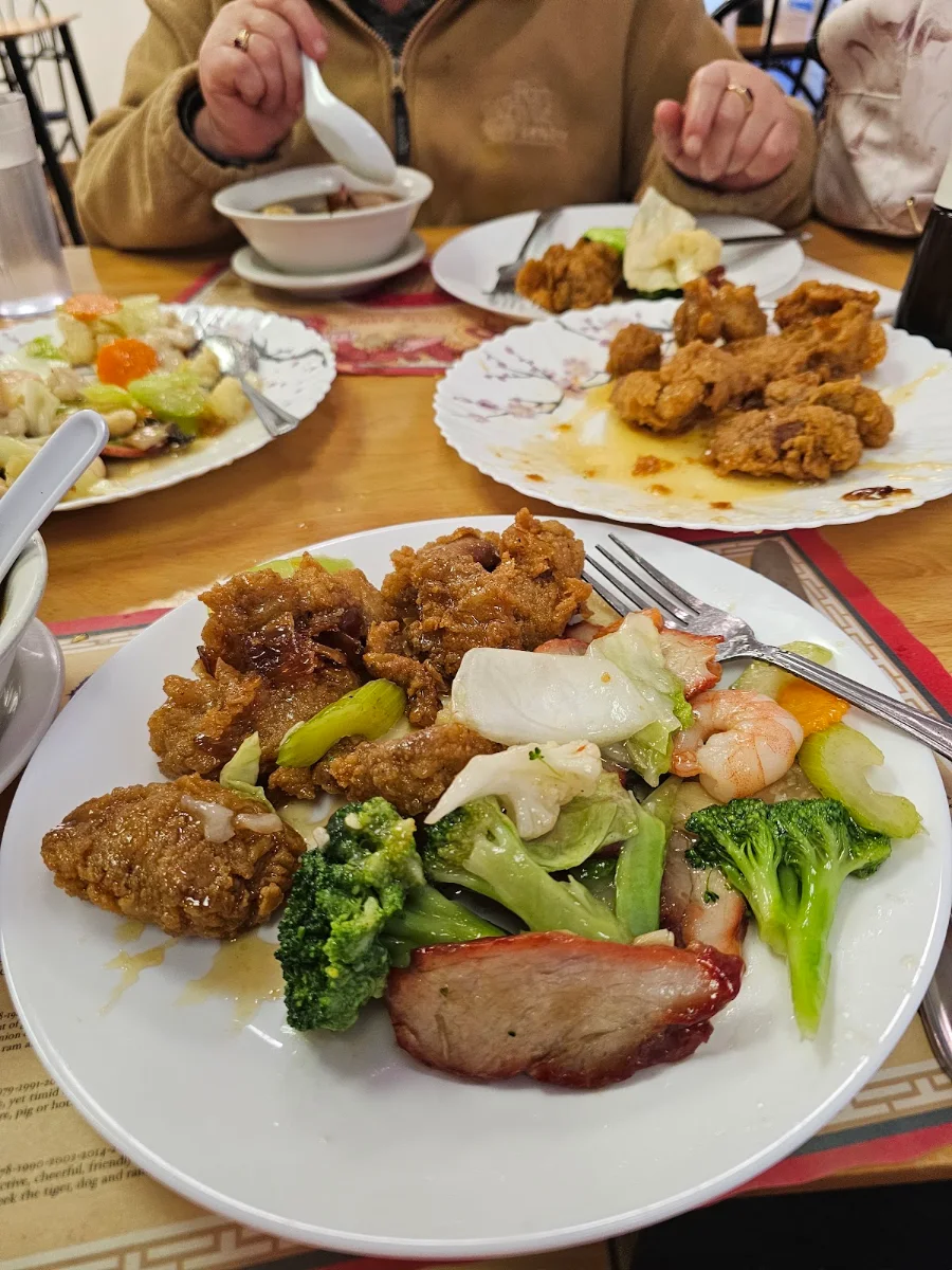 Hot Honey Garlic Breaded Viel, Comodo Chinese Restaurant