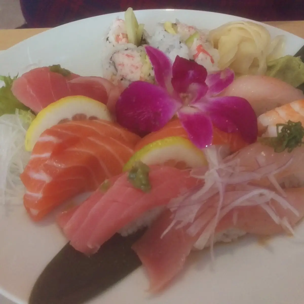 Sashimi Deluxe