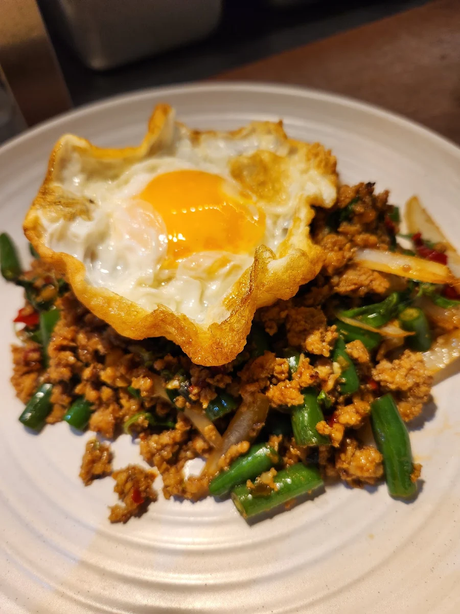 Ka Prao Moo Krob, Aura Thai Restaurant (Narrabeen)