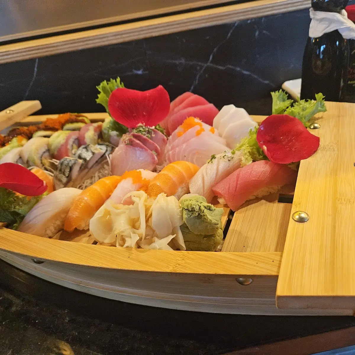 Sashimi Deluxe
