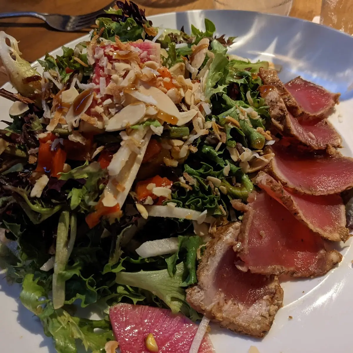 Seared Tuna Salad with Asian Dressing