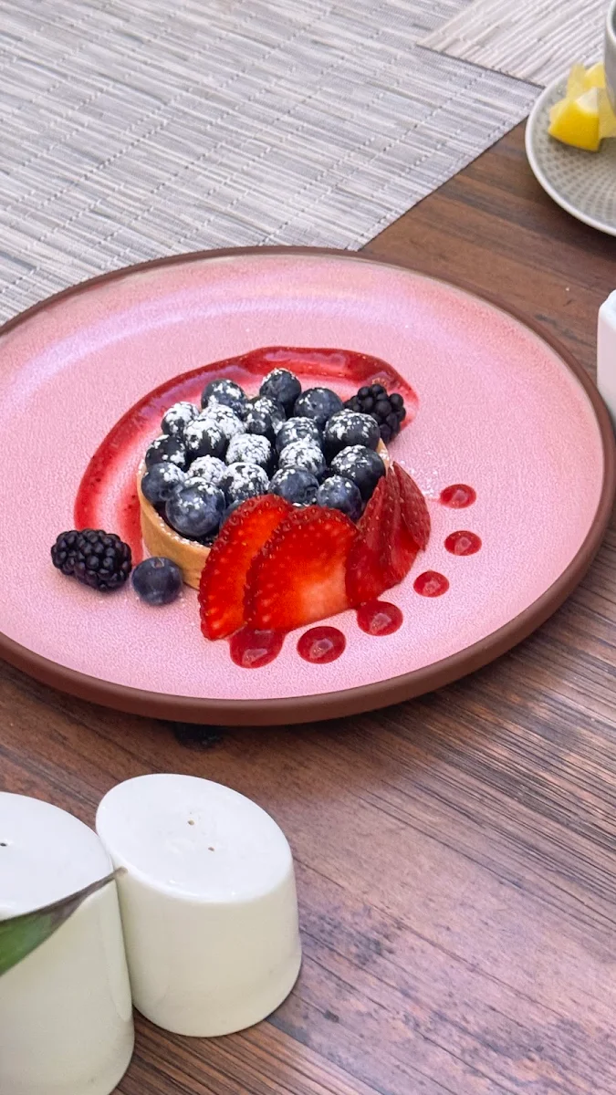 Blueberry Tart, Signatures Restaurant