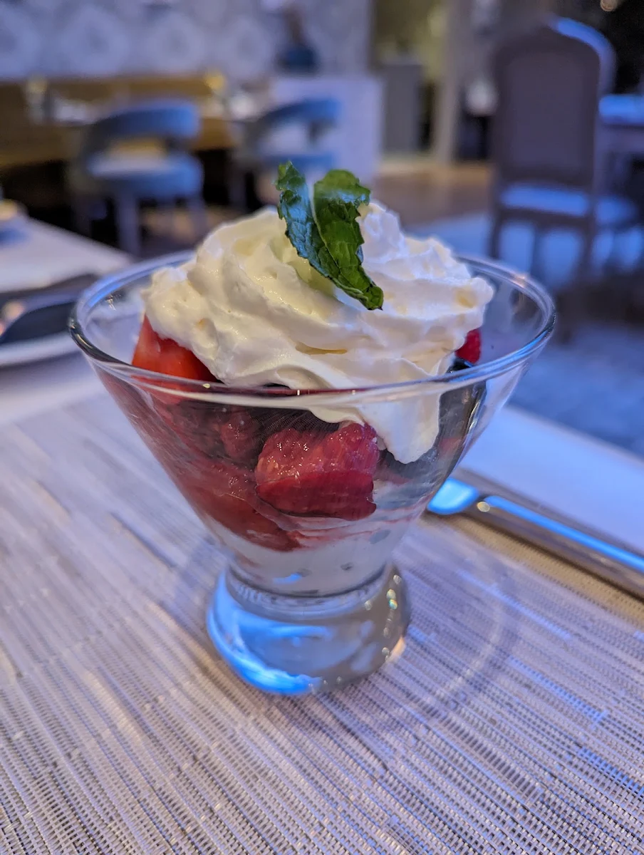 Vanilla Macerated Berries, Signatures Restaurant