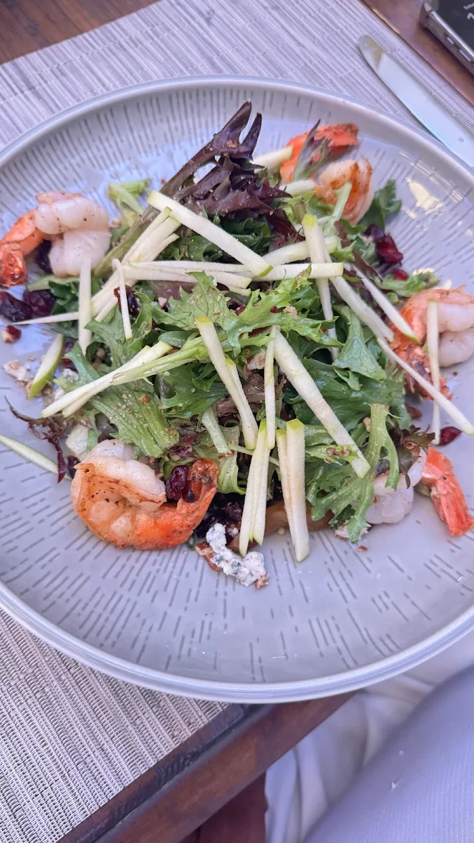 Winter Salad with Shrimps, Signatures Restaurant